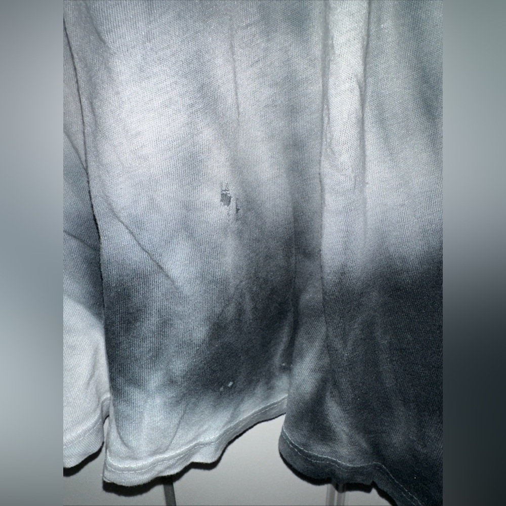 Brandy Melville Lightweight Soft Tie Die Shirt One Size - Picture 5 of 5
